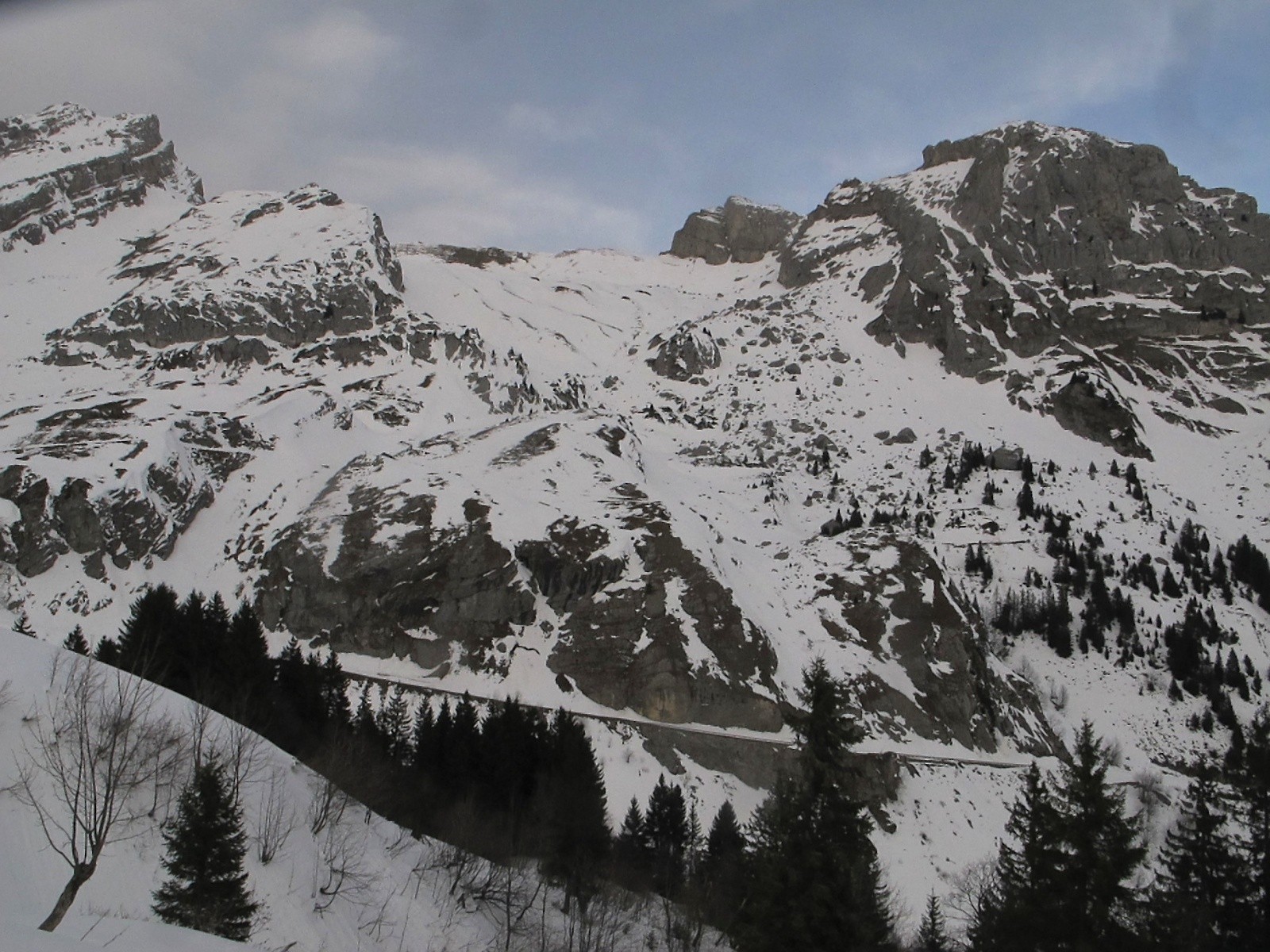 #4 La montée vers le lac Peyre La montée vers le lac Peyre