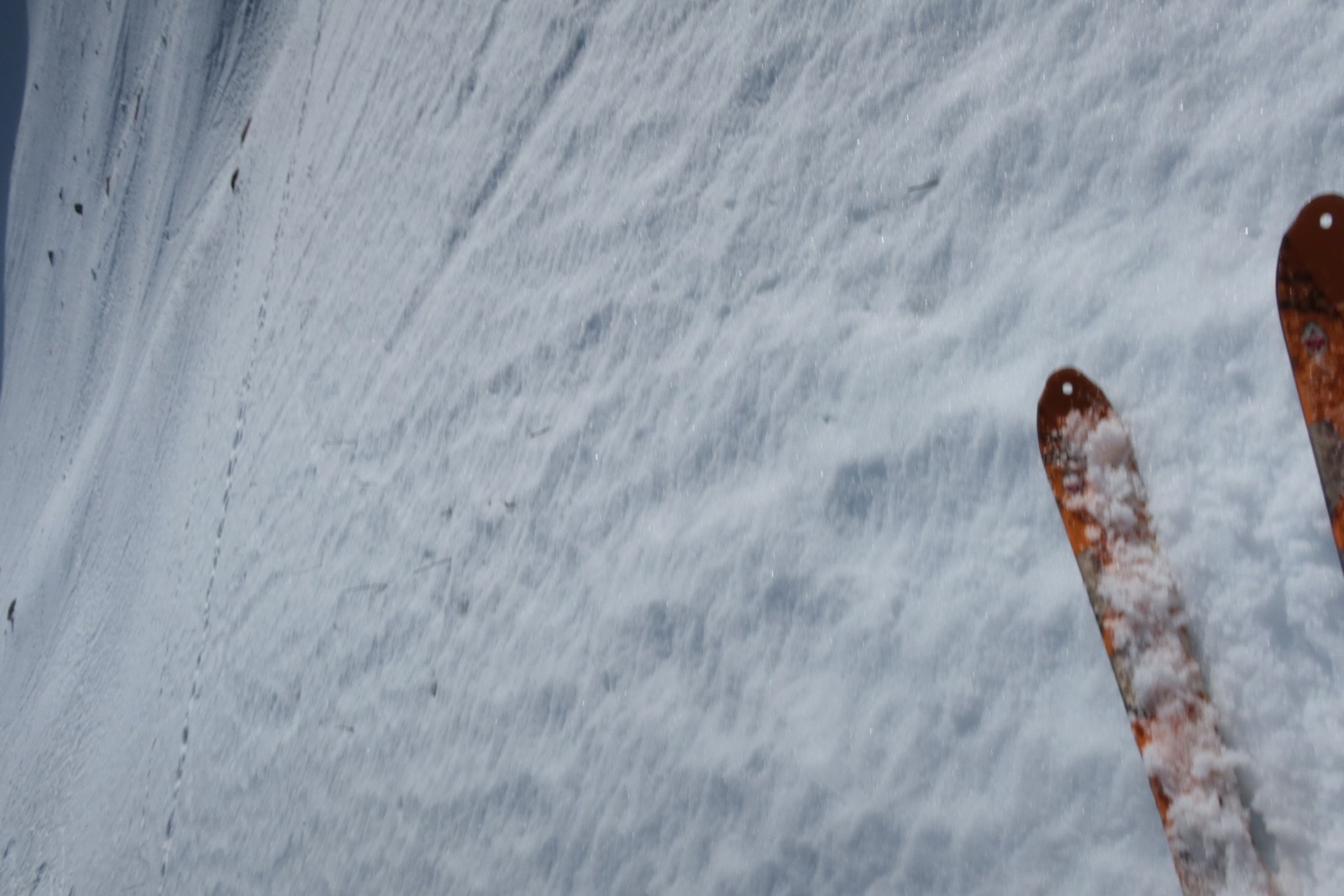 Neige assez lisse et transfo en surface... tout bon !