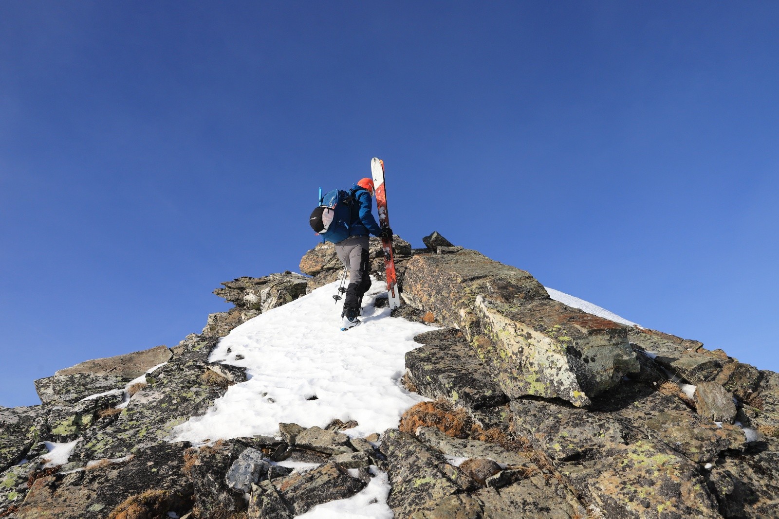 On passe à pied&nbsp;