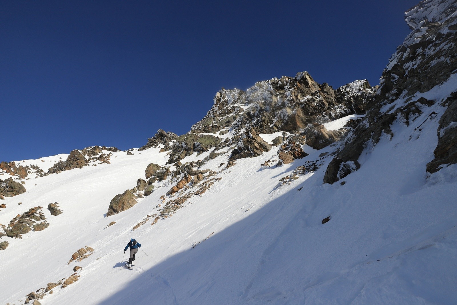 &nbsp;Enfin le soleil, arrivé au Col d'Arguille