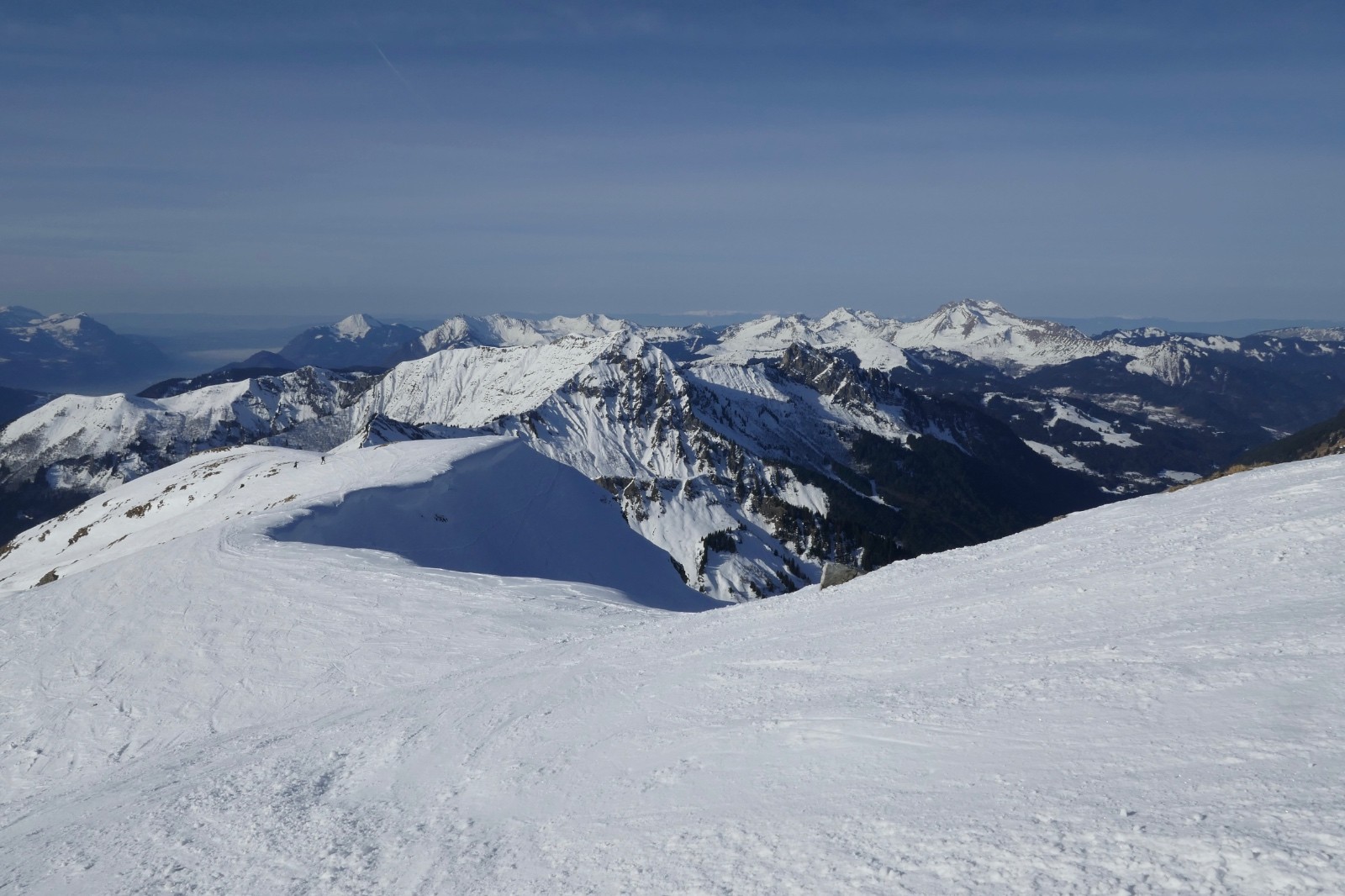 #4 Je rajoute cette photo de l Je rajoute cette photo de l'entrée du couloir nord du Pas de la Latte qui a l'air facile (traces).