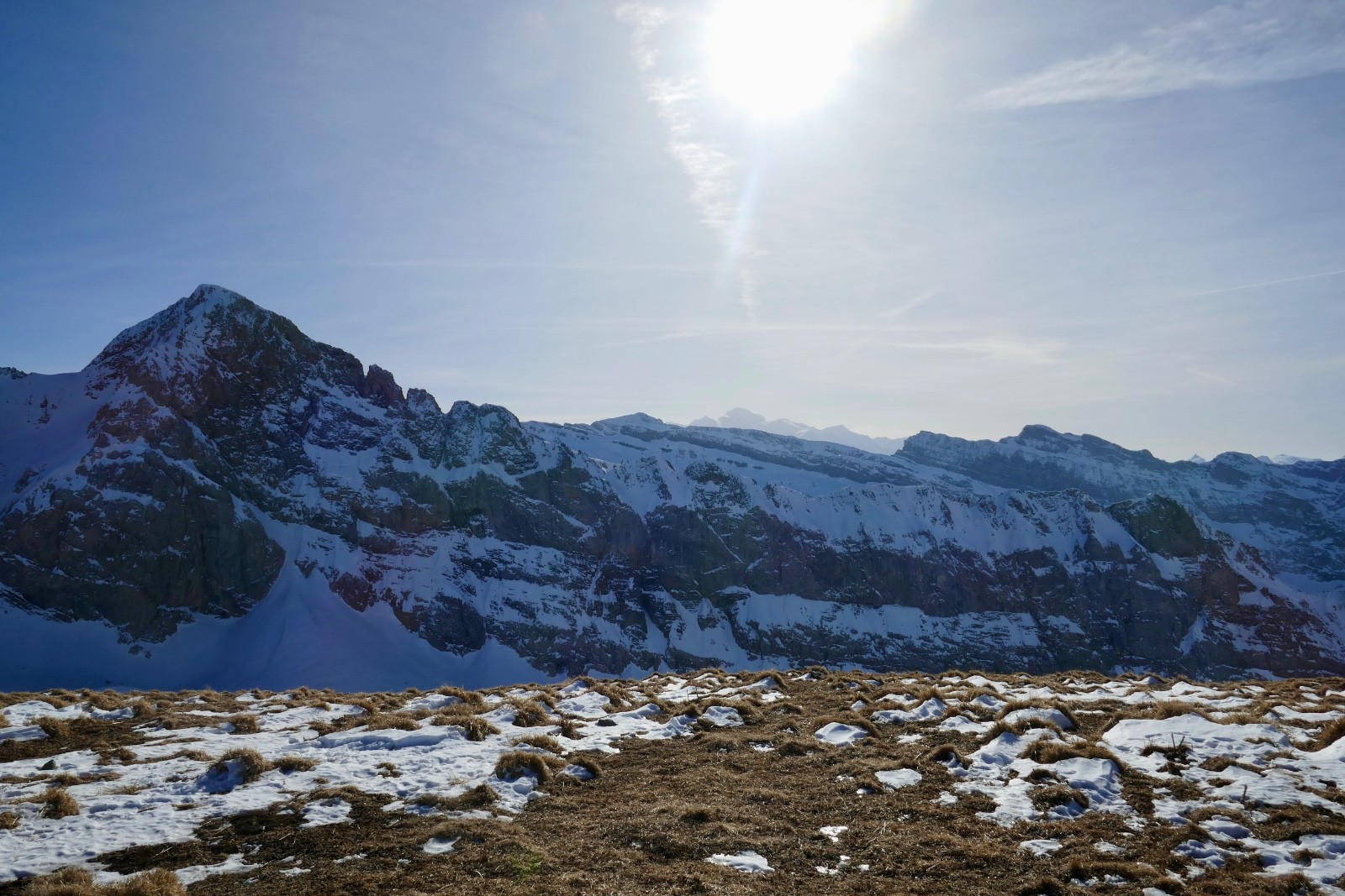 #5 Corne au Taureau et dents d Corne au Taureau et dents d'Odda, chainon Criou Avoudrus et Mont Blanc