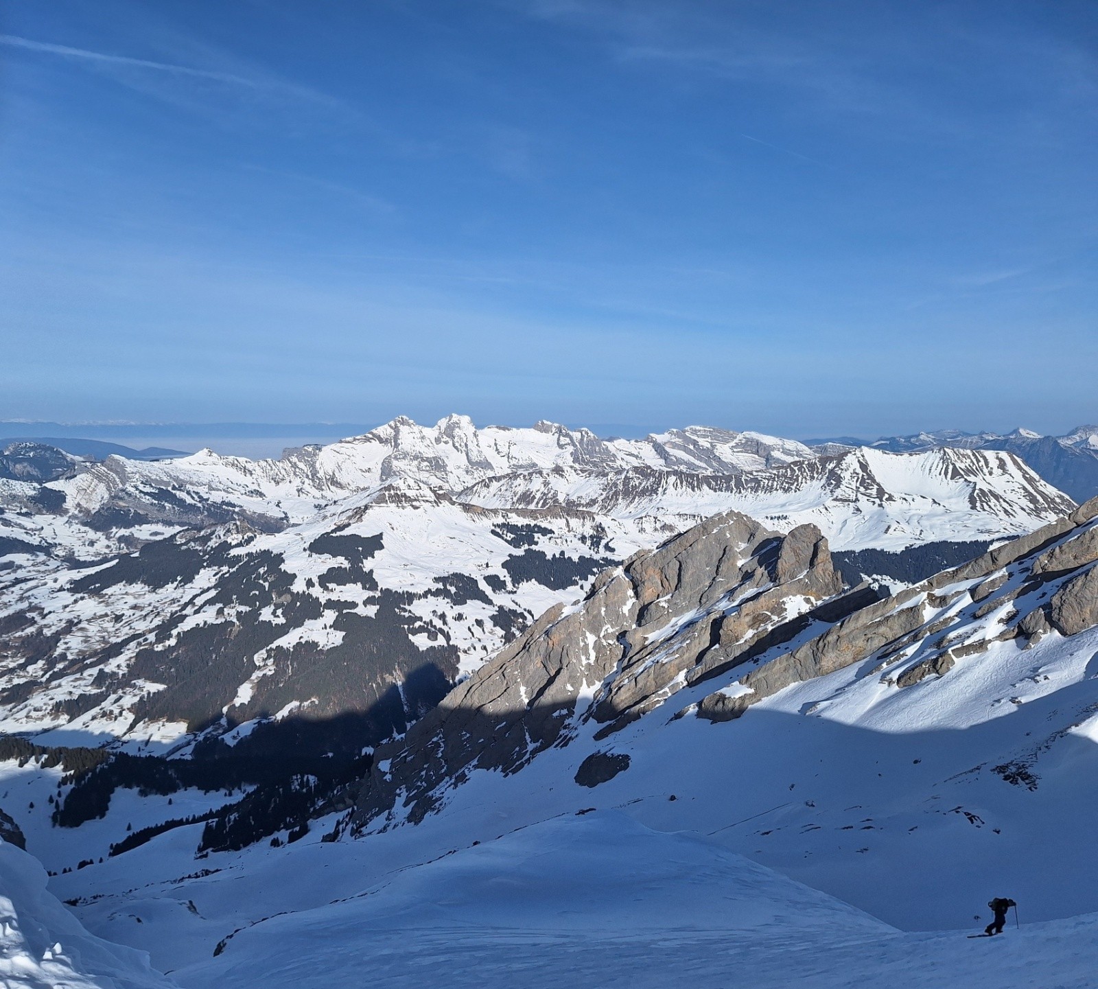 Côté Bornes depuis le sommet