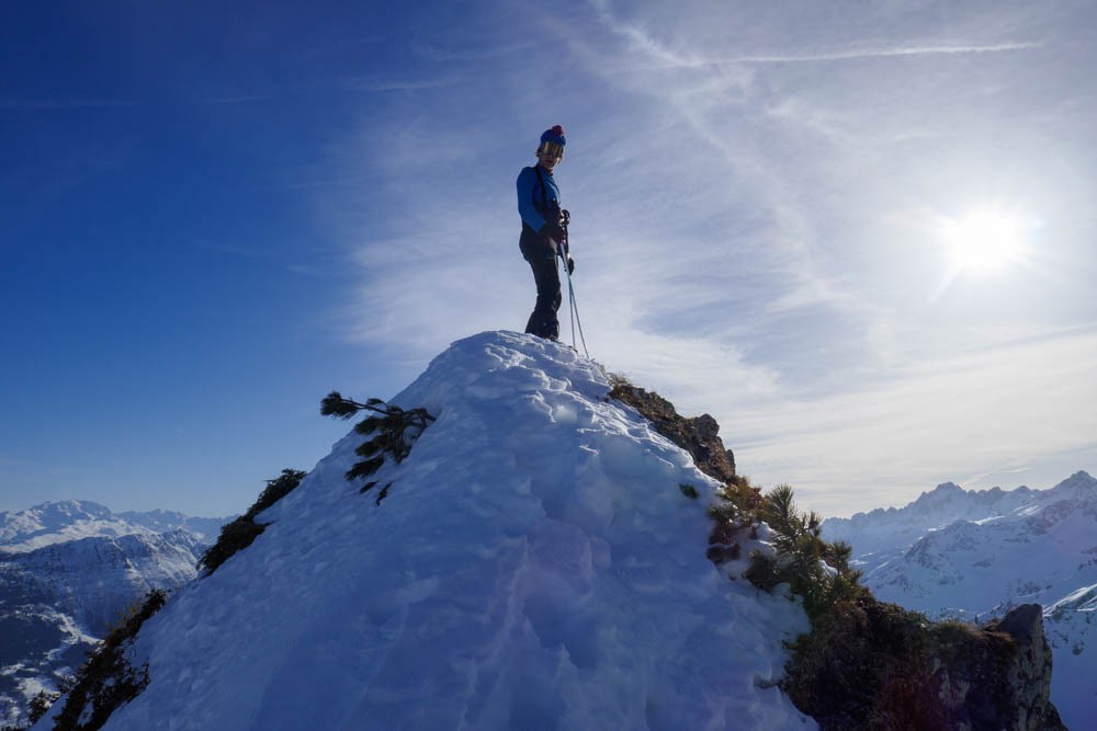 Lolo sur sa taupiniÃ¨re