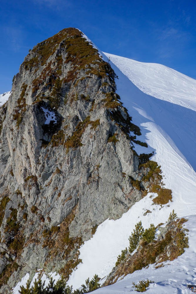 le couloir dÃ©marre au pied de la barre