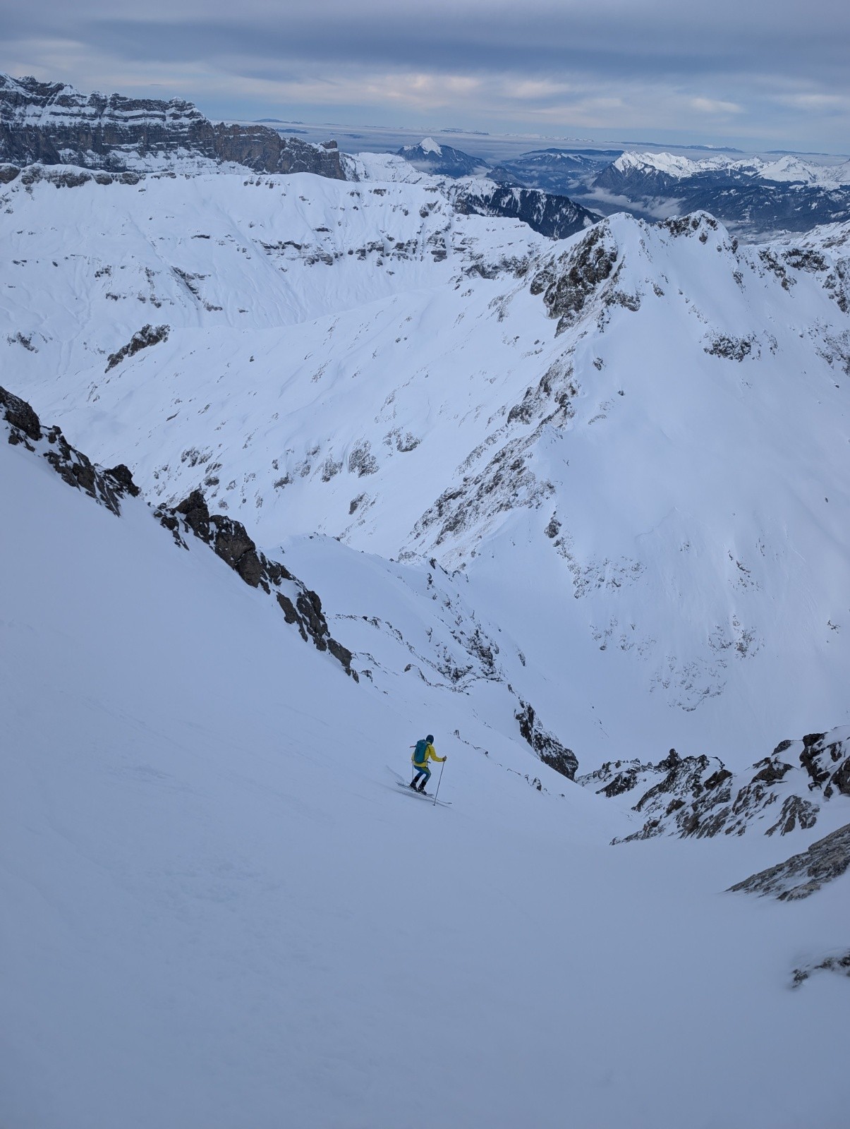#1 Haut du couloir N d Haut du couloir N d'Alphonse Favre, large, raide, prêt à nous avaler!