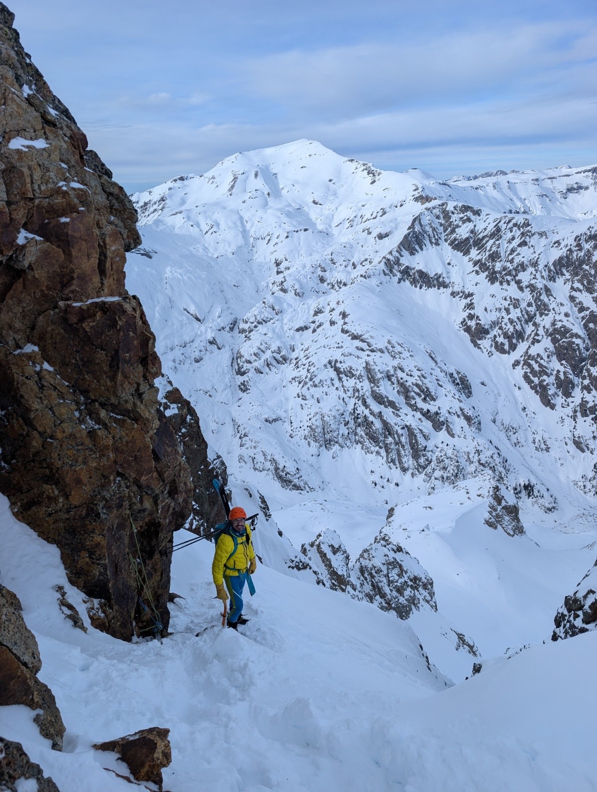 #5 1er relai, couloir N sous tête Plate 1er relai, couloir N sous tête Plate