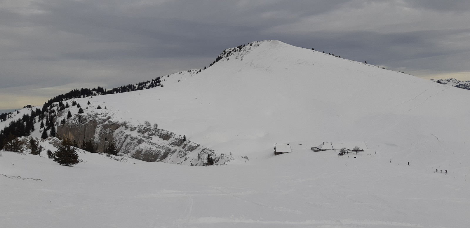 #11 Ambiance du jour au Charmant Som Ambiance du jour au Charmant Som