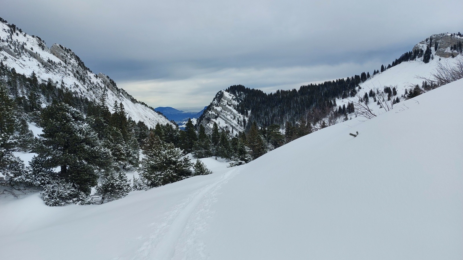 A la fin du plateau avant le cul de lampe&nbsp;