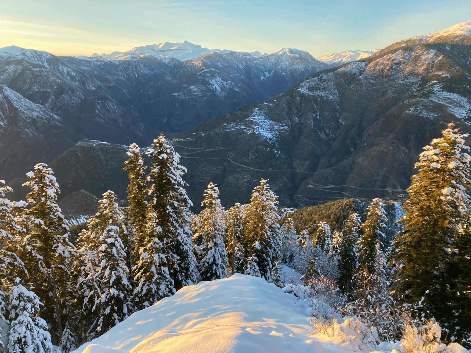 Crête NO avec Rimplas en face