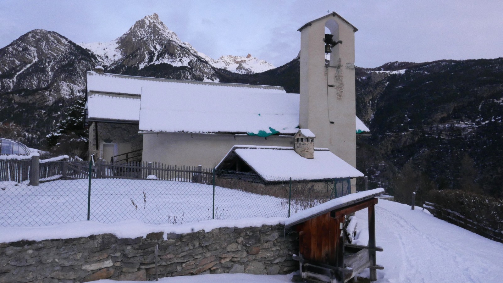 Chapelle Notre Dame du Pontet.