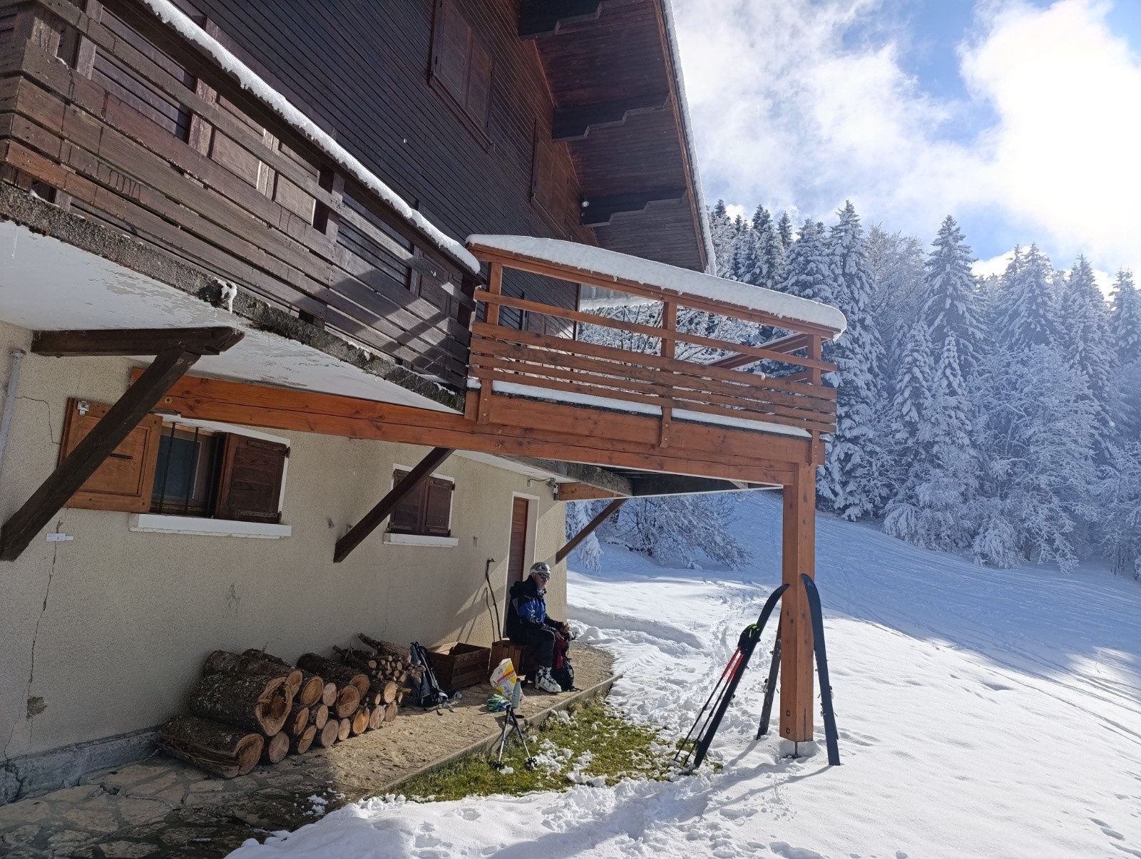 &nbsp;Et pour finir casse croute .. au soleil.. 👍