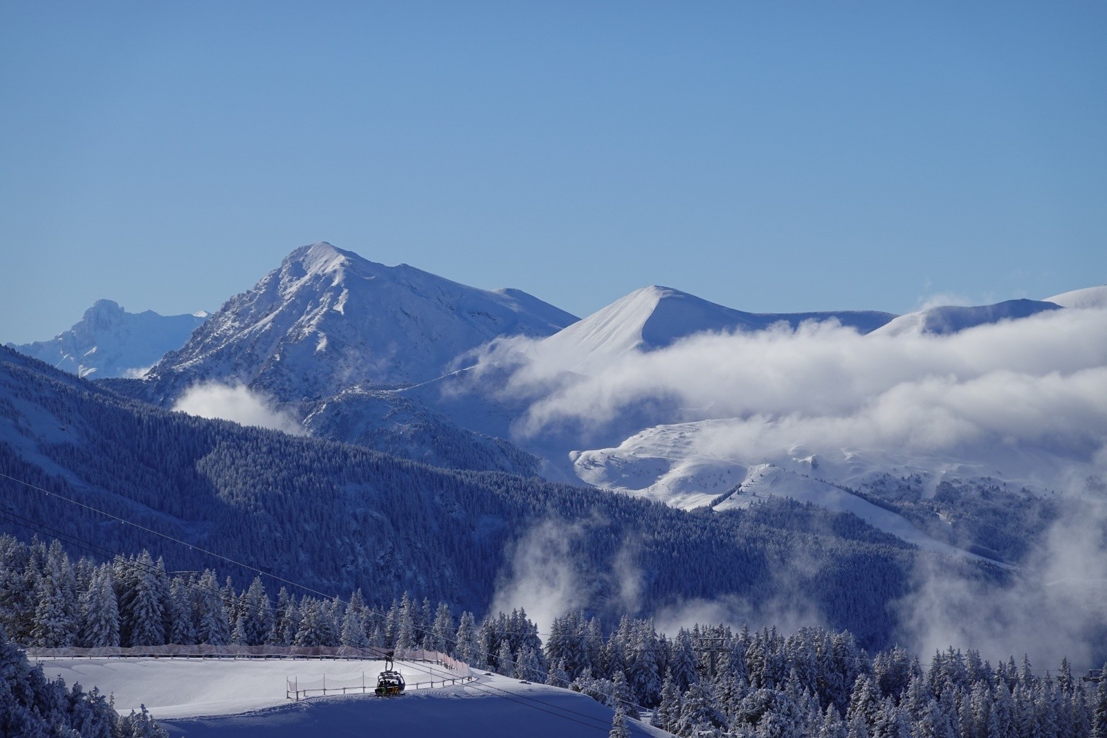 Le Thabor que j'aime tant et au fond l'Obiou