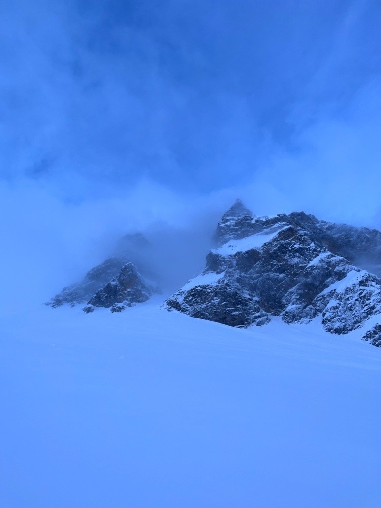 #2 c c'est encore bien bâché à8 h
