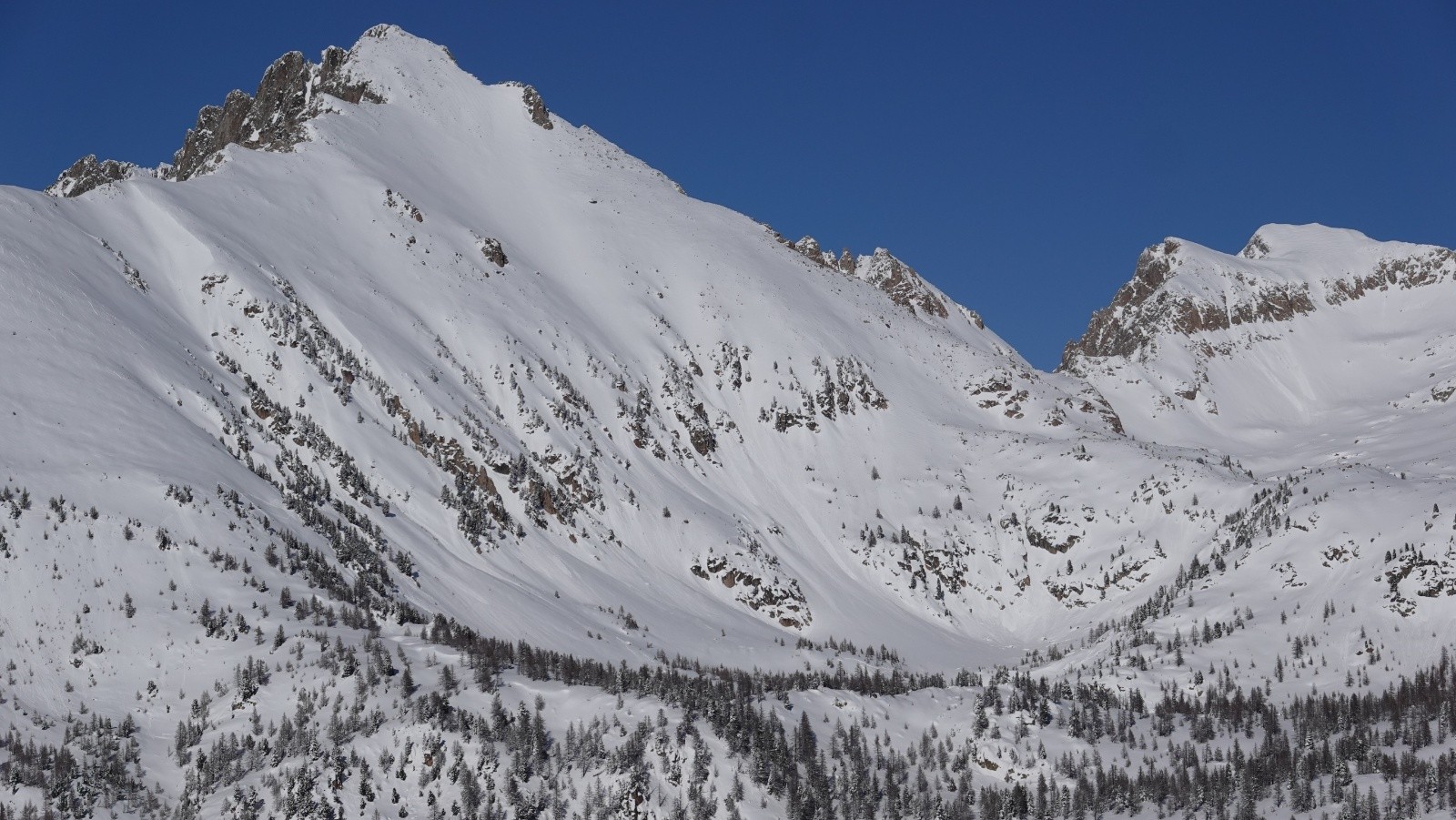 Panorama sur la Pointe Giegn et la Tête des Tablasses