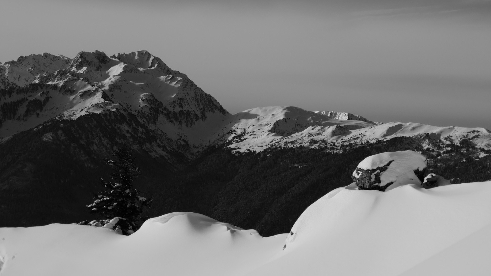 Côté Le Fort, Grand Moulin et Grand Chat.
