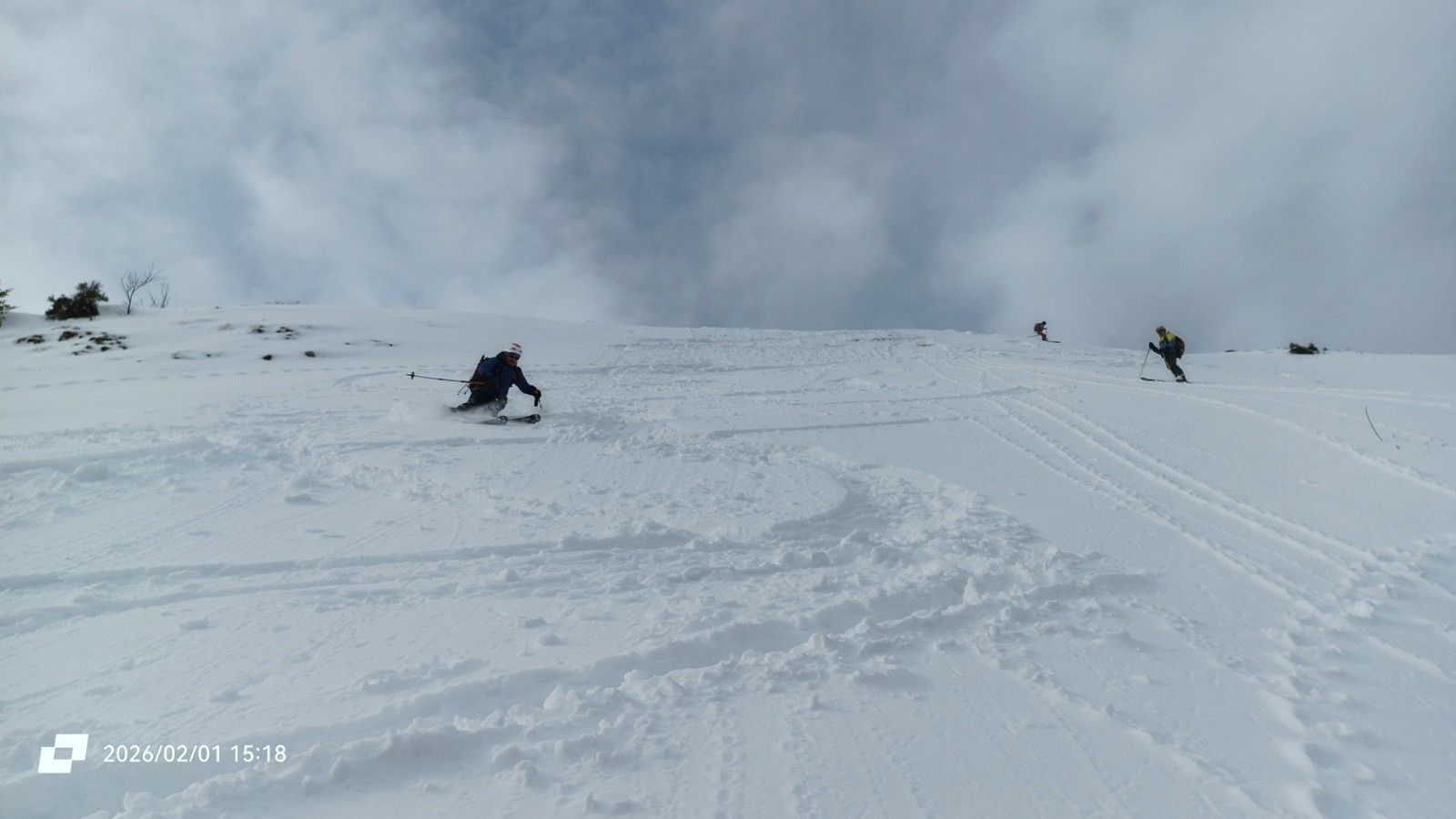 #39 Face Est en poudre parfois un peu croutée Face Est en poudre parfois un peu croutée
