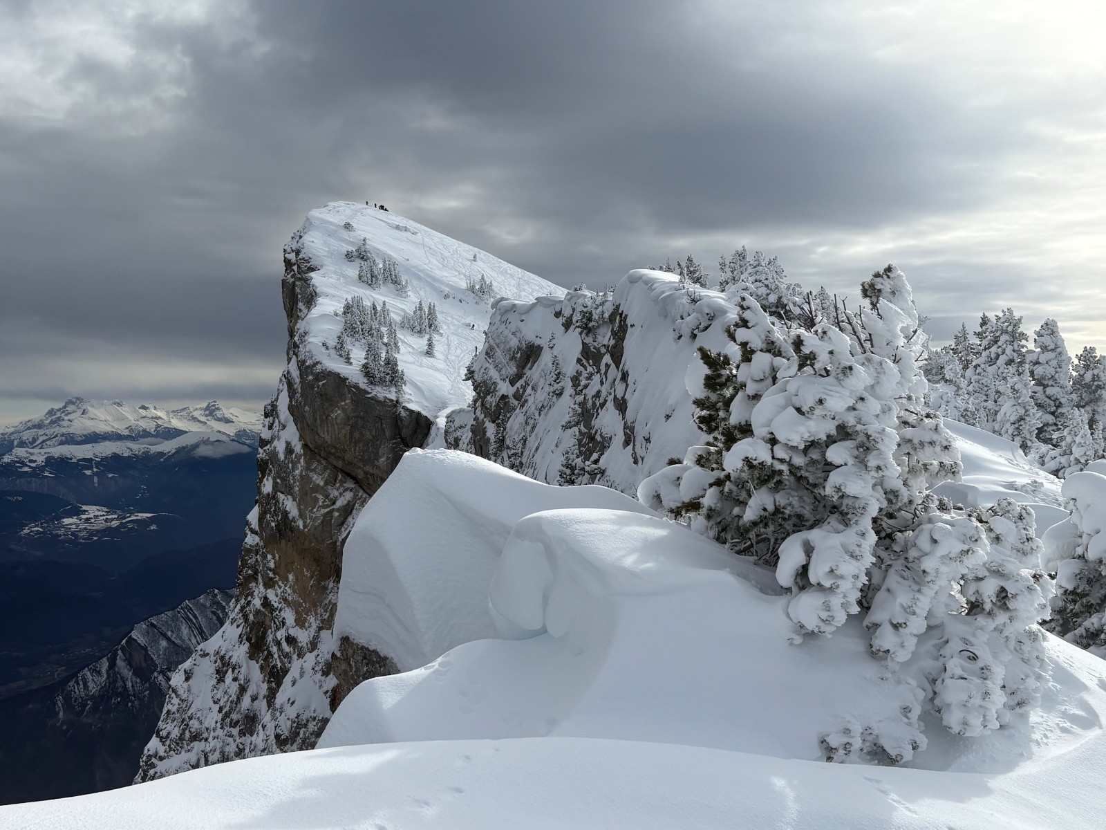 #7 Y’a un truc qui se passe là haut Y’a un truc qui se passe là haut