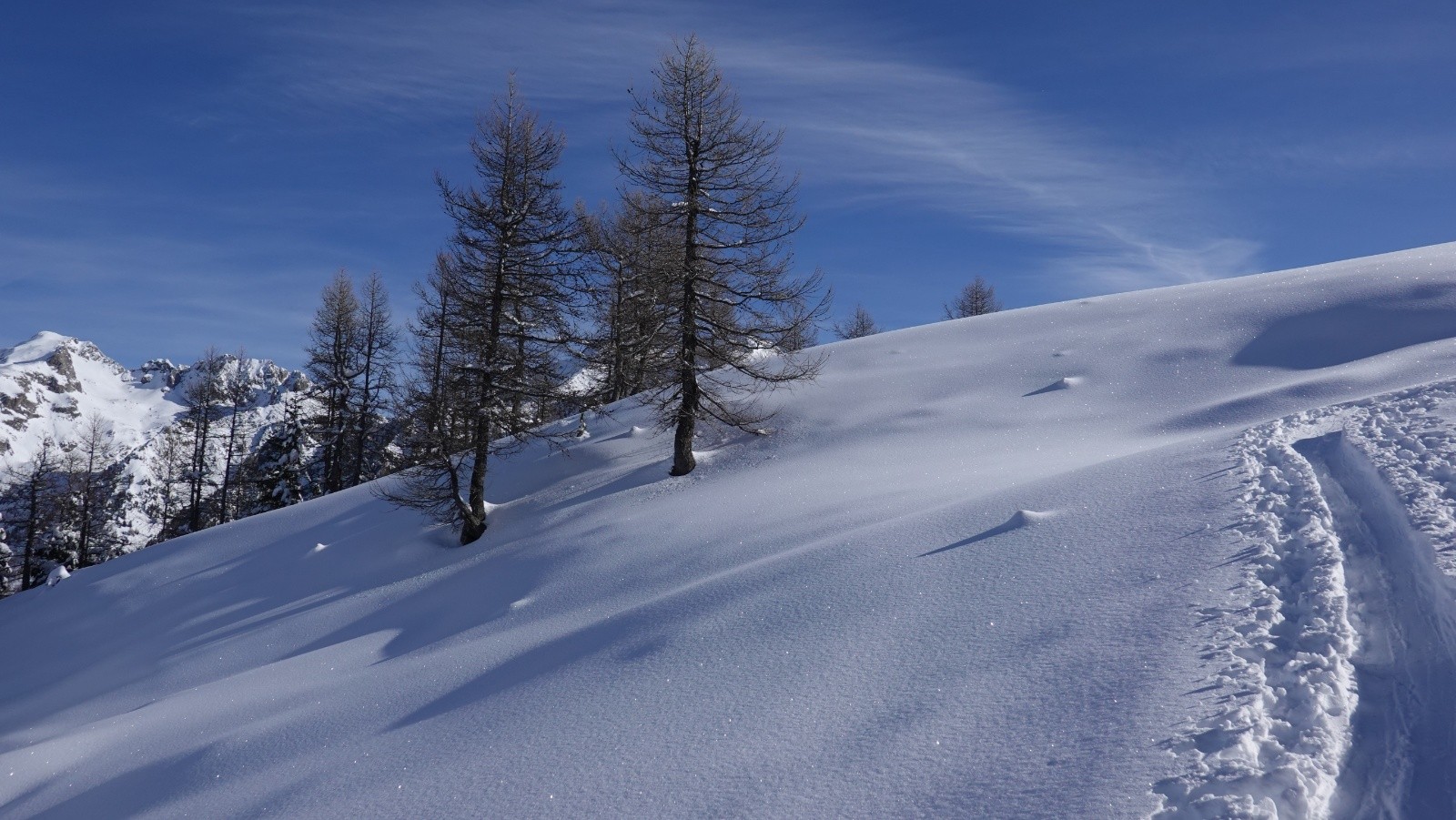 En arrivant sur la crête
