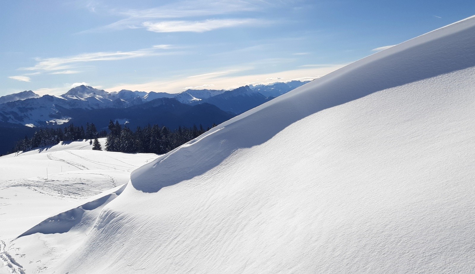 Du vent sur les sommets des Bauges