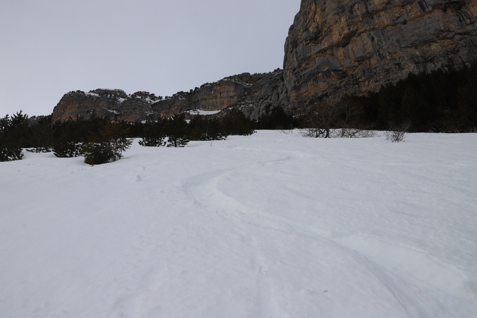 De la neige méga lourde en descente&nbsp;