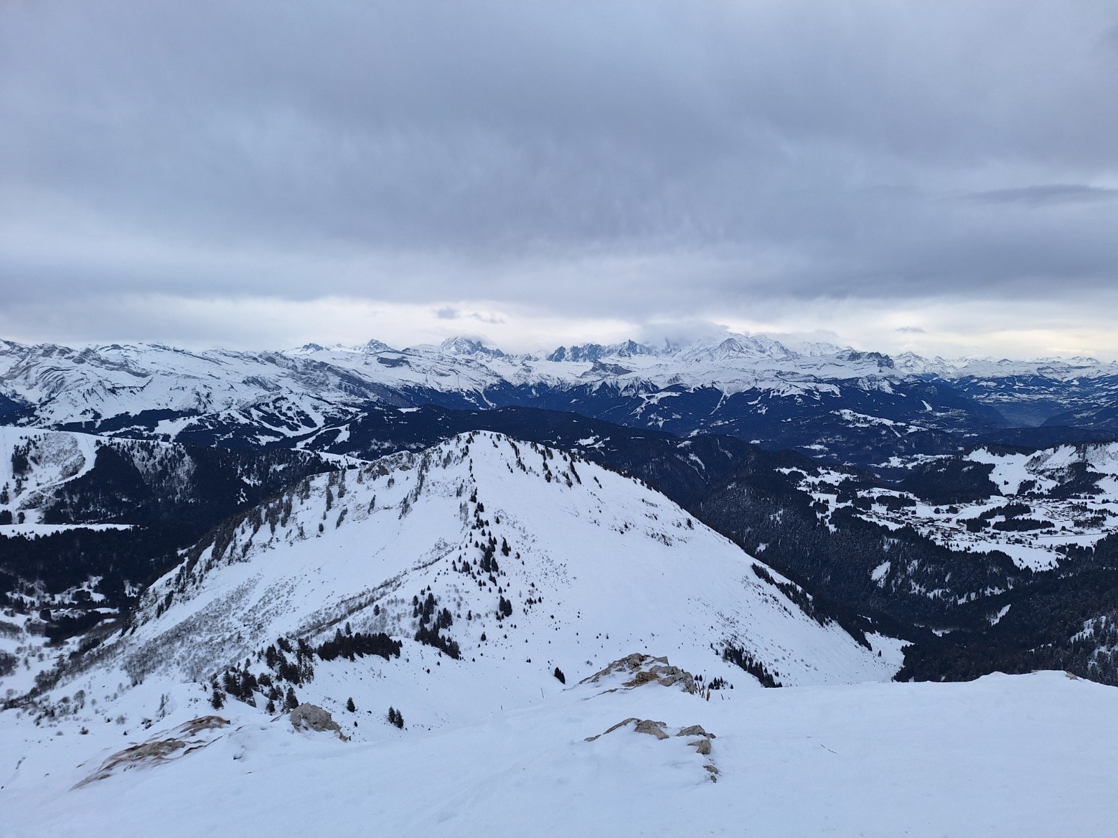 Vue depuis le sommet de Chalune