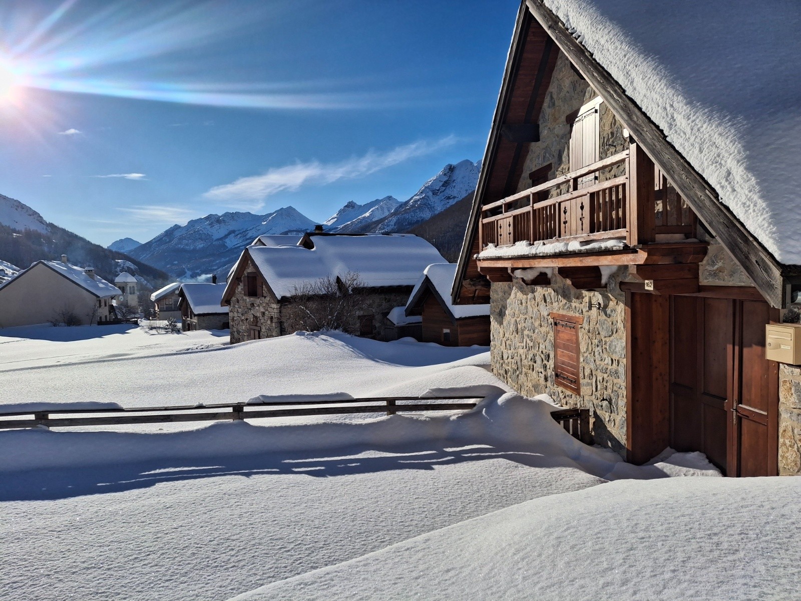 &nbsp;Que dire de cette ambiance neige et chalets en montagne&nbsp;
