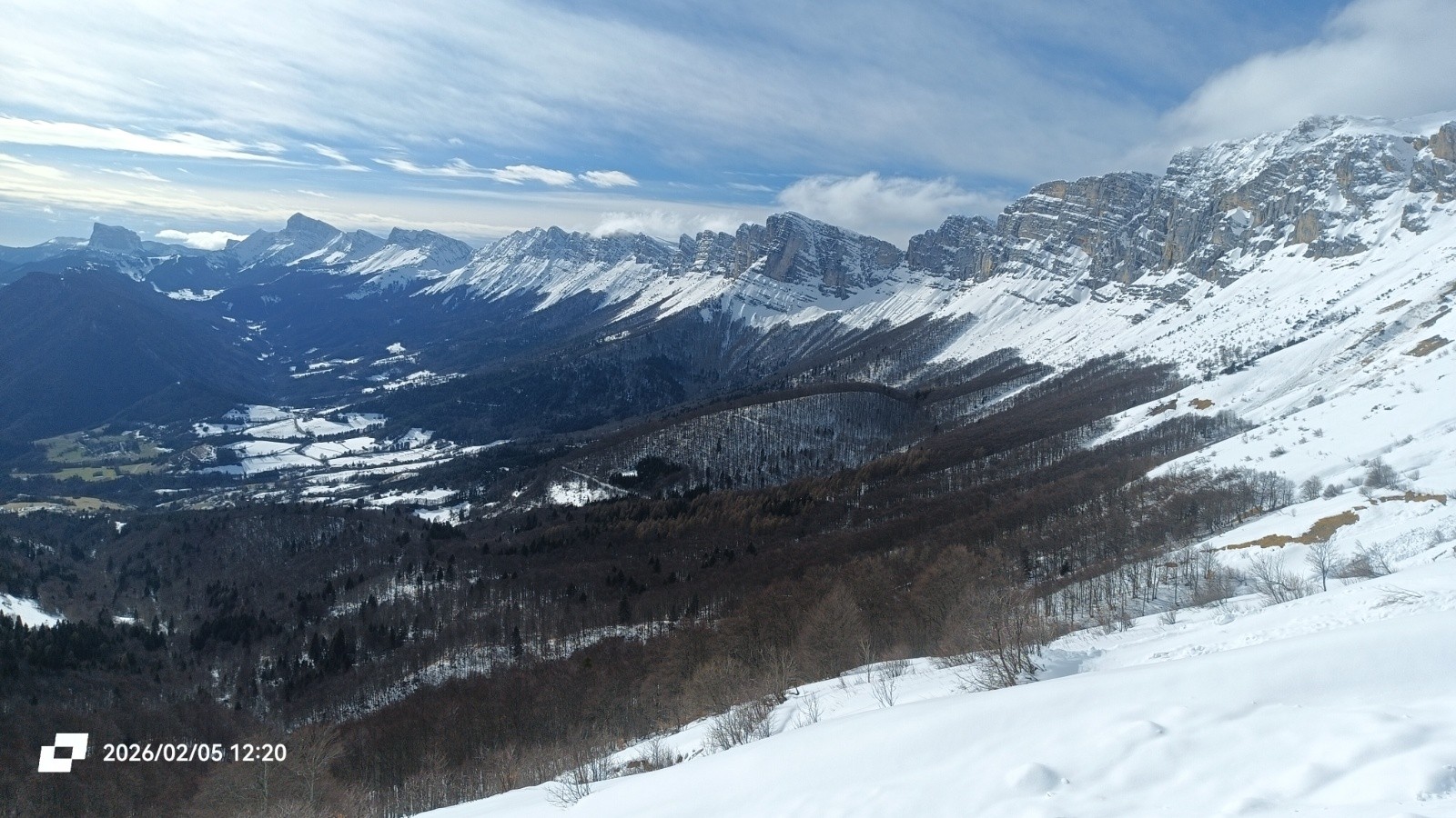 Idée de l'enneigement dans le Vercors (ça débute entre 900 et 1200m actuellement);&nbsp; 