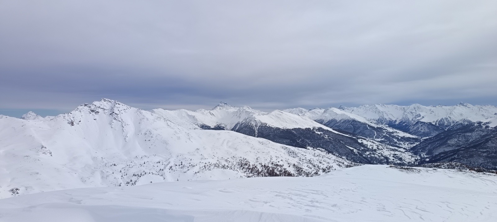 &nbsp;Le Viso au loin