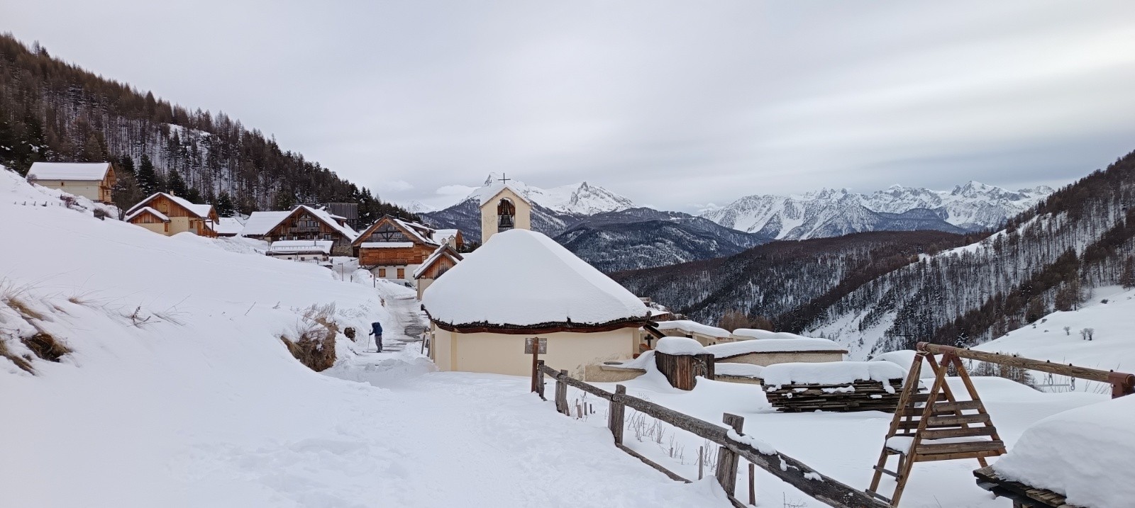 &nbsp;Souliers et sa chapelle&nbsp;
