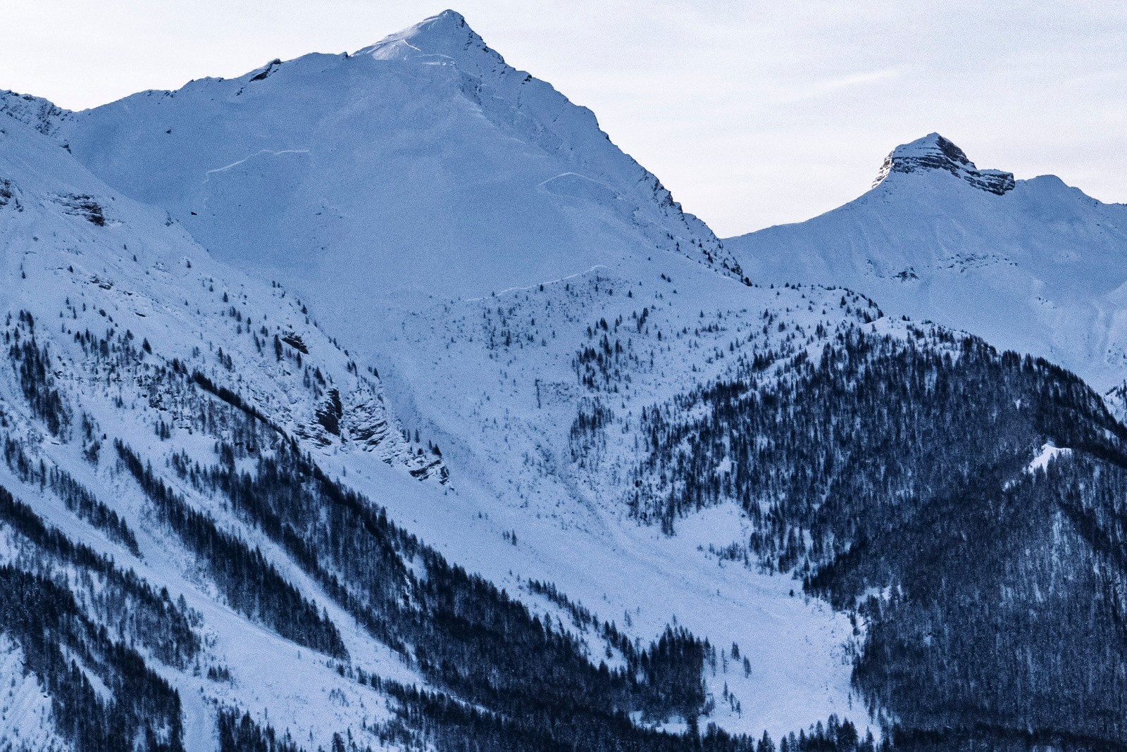13/02: les plaques qui ont ravagé l'aiguille