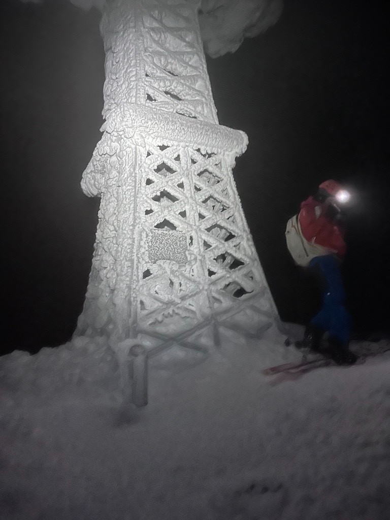 #4 Croix nocturne Croix nocturne