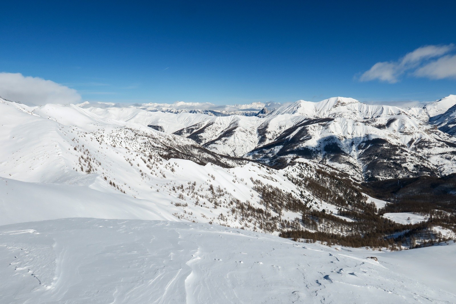 Au sommet vue sur l'Ubaye au loin&nbsp;