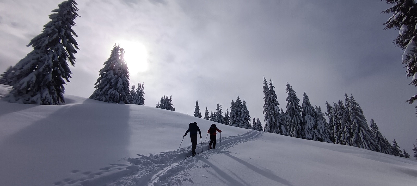 &nbsp;Belles lumières avant le sommet&nbsp;