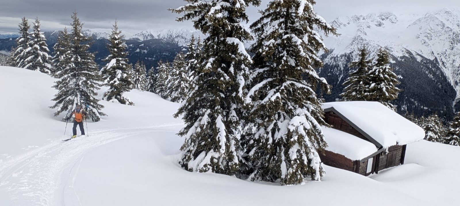 Casse-croûte au chalet versant E