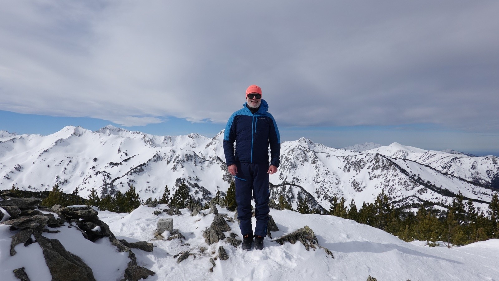 Au sommet venté du Pic de Ginèvre