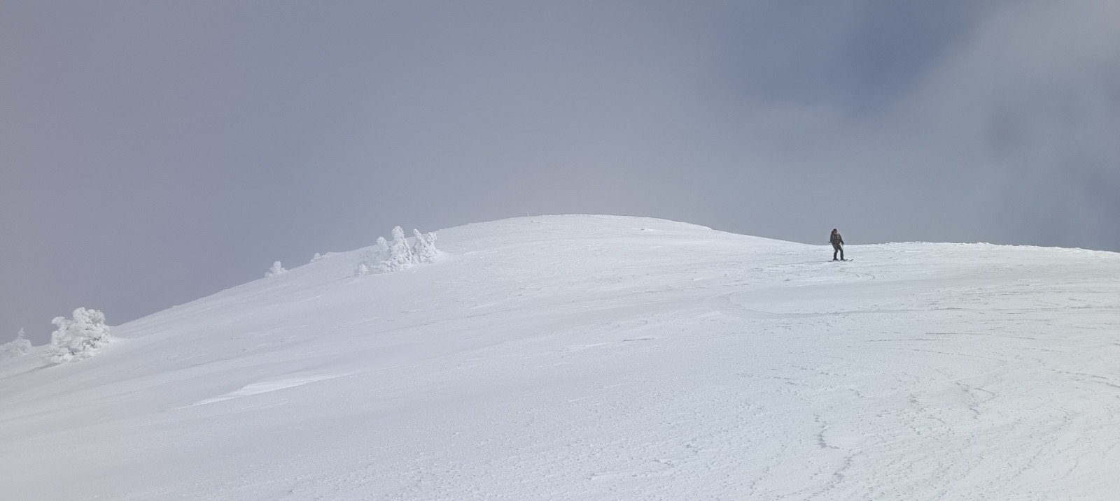 &nbsp;Sommet pelé mais bien skiable&nbsp;
