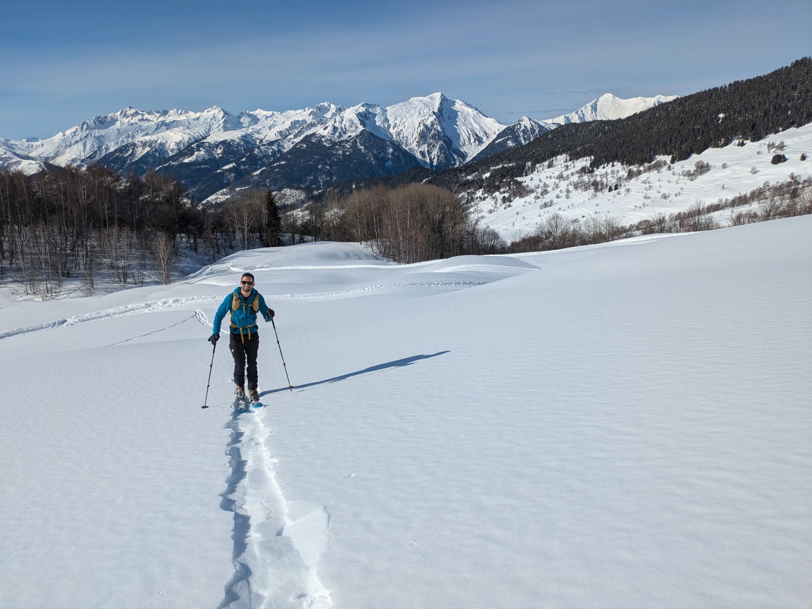 Montée au dessus de Grand Naves