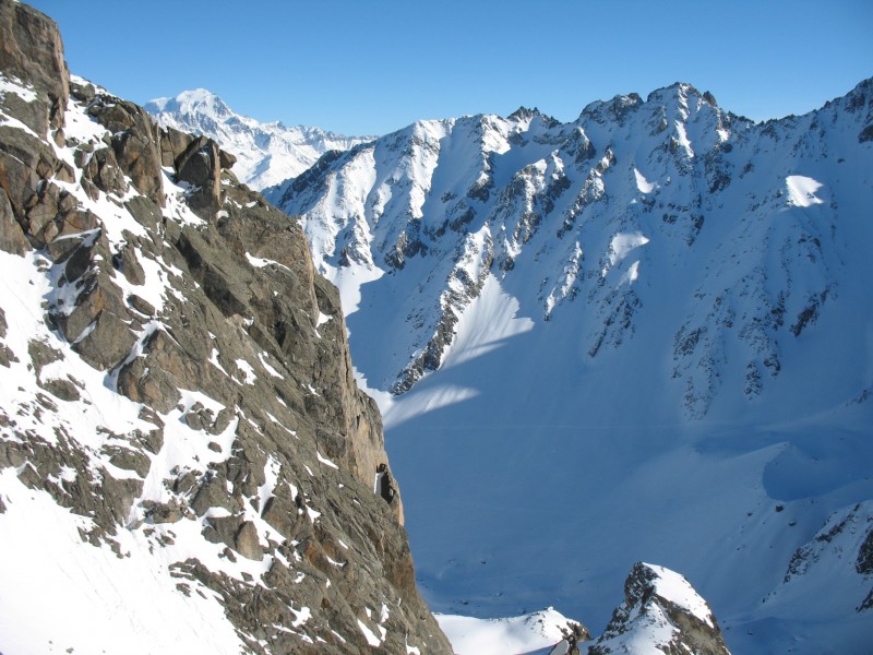 Grand Combin au loin : Depuis l'arête sommitale du Génépi