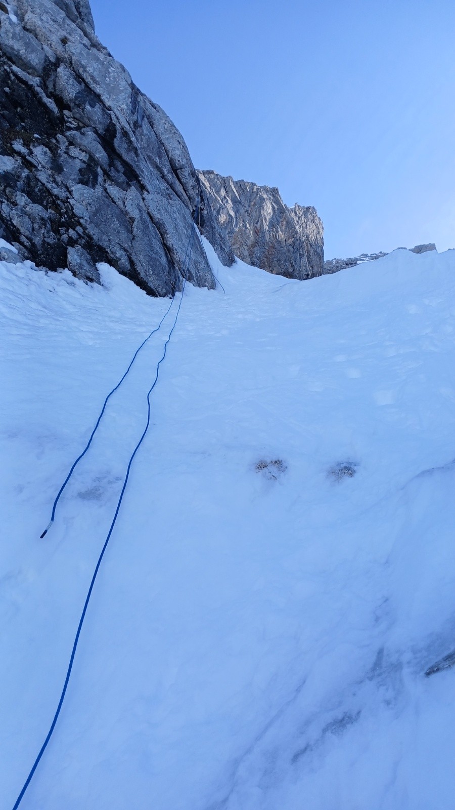 &nbsp;passage glacé en bas