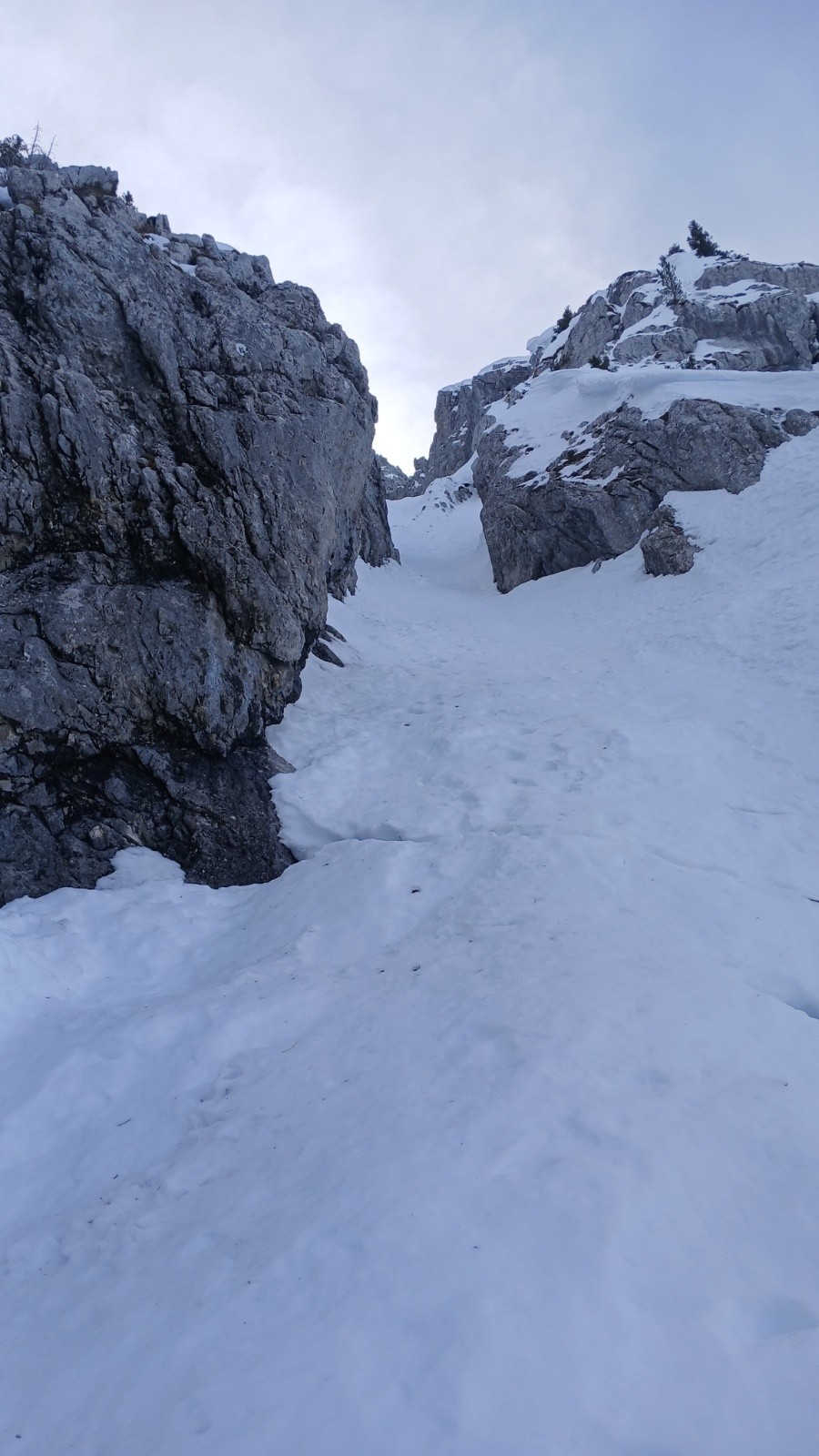 &nbsp;Entrée couloir