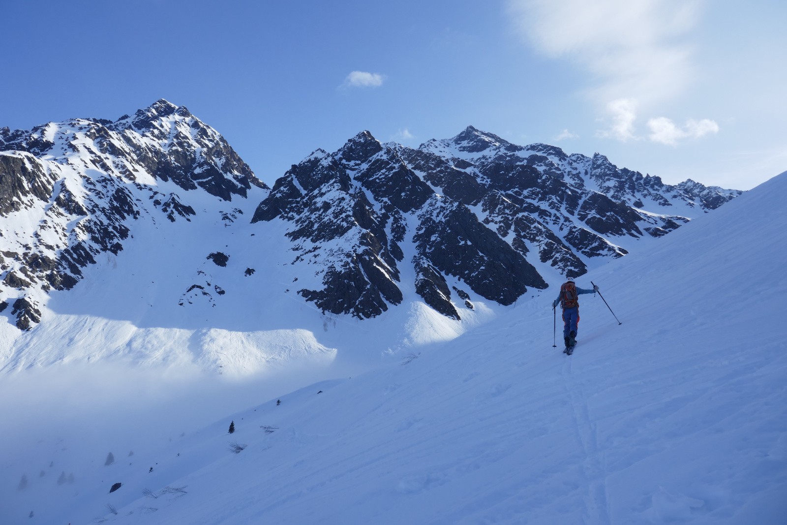 #7 Devant les couloirs jumeaux et la Plagne de Vaumard Devant les couloirs jumeaux et la Plagne de Vaumard