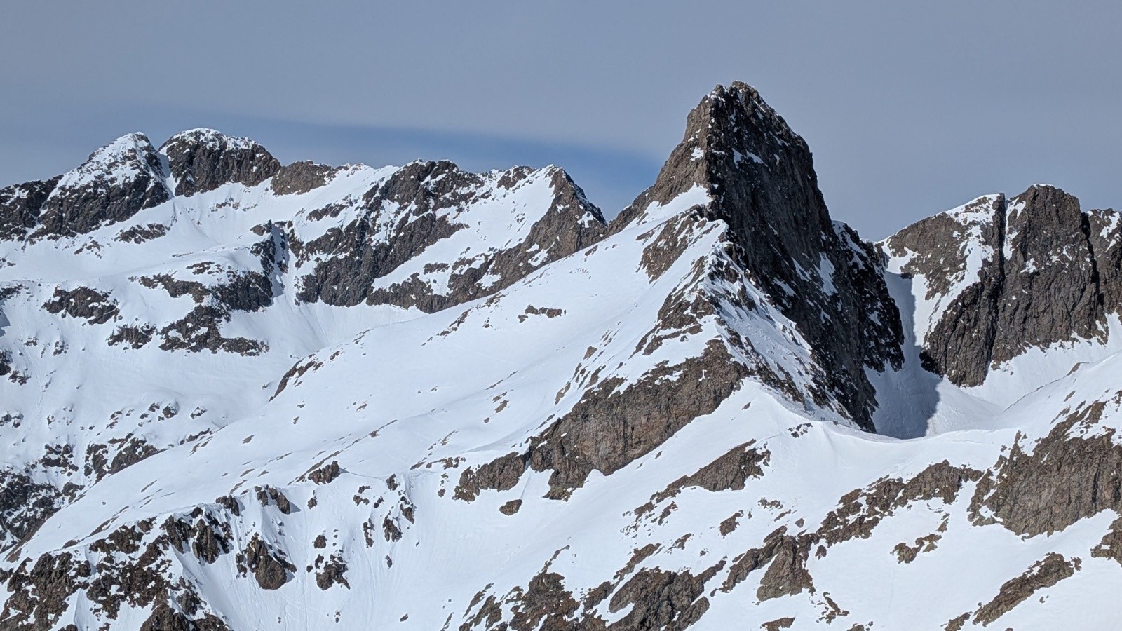 vue sur la Malédie et le couloir Muraion