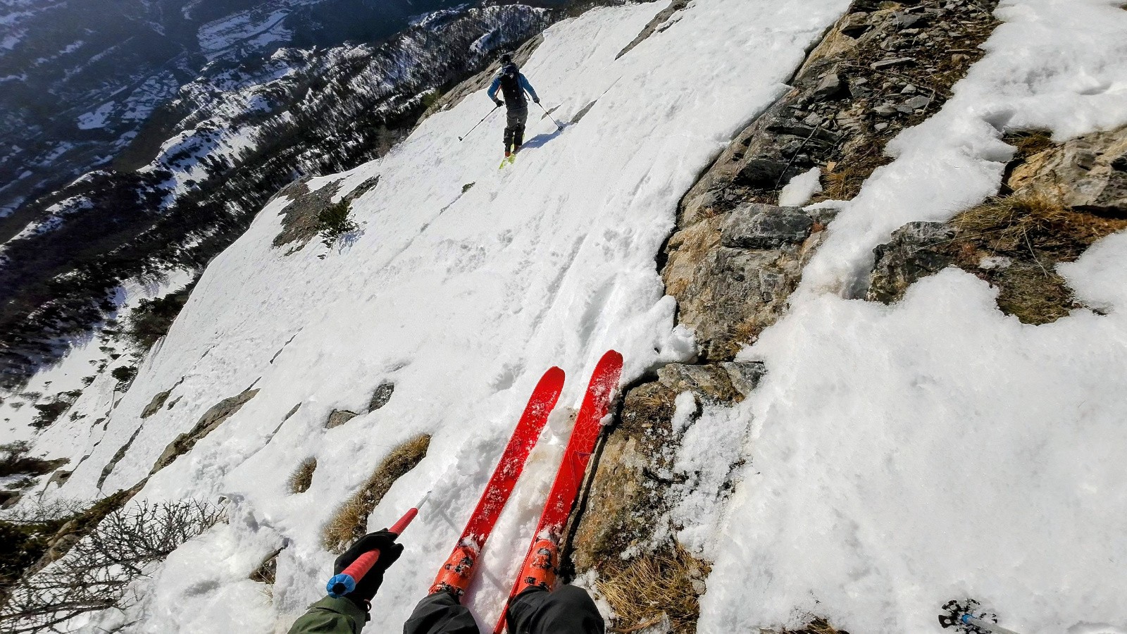 Quelques cailloux pas loin