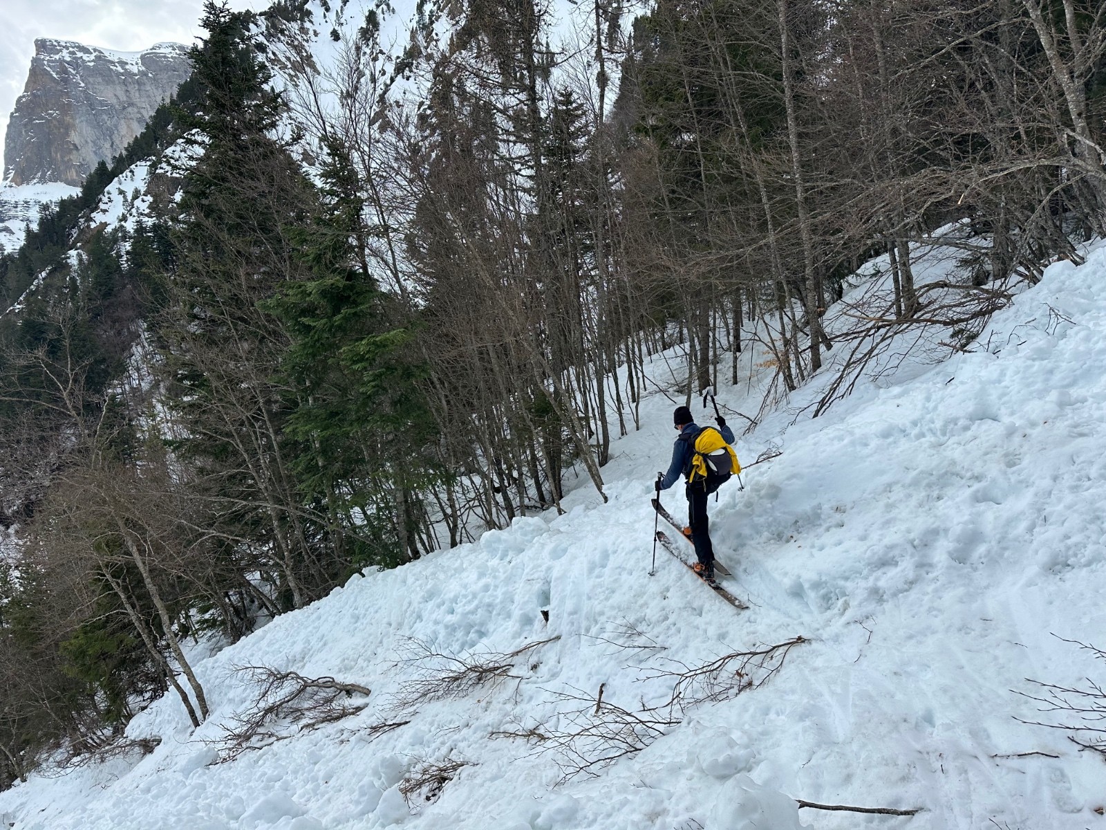 Passage du couloir d’avalanche