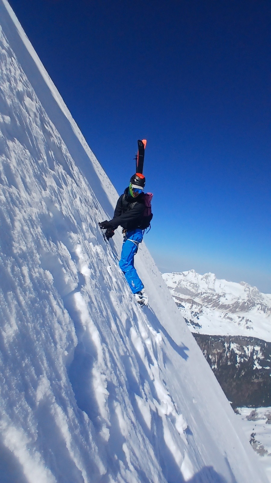 #4 ça penche un peu quand même ça penche un peu quand même