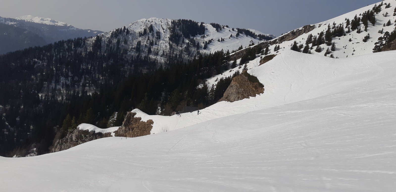 Descente sur la cabane de Bellefond 
