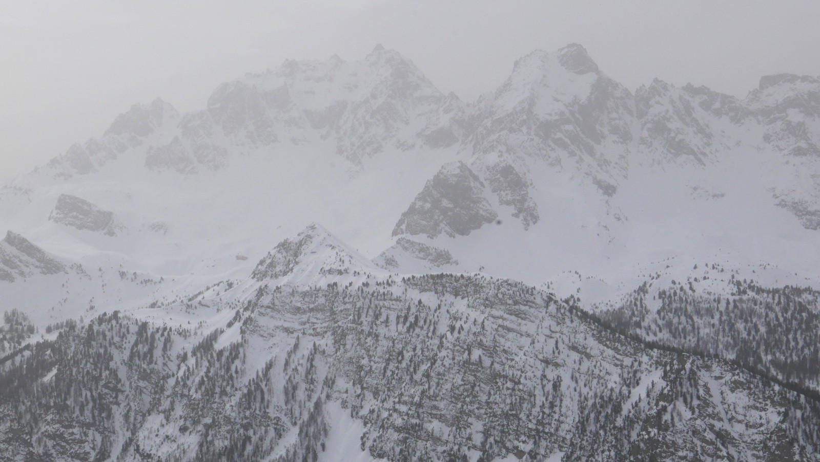 Petite Part, Font Sancte, Heuvières.