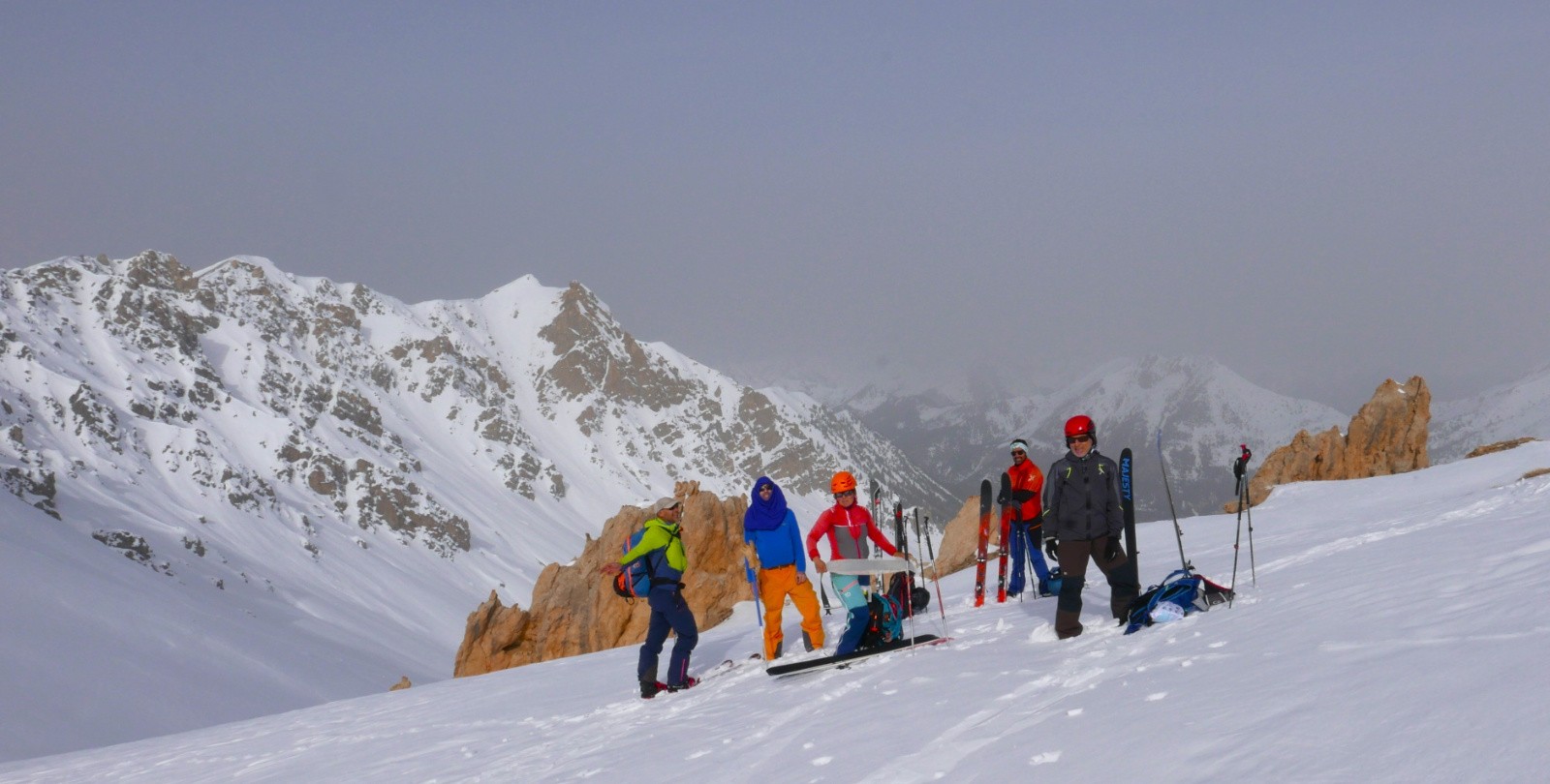 Devanyt les cargneules du point 2 608 m.