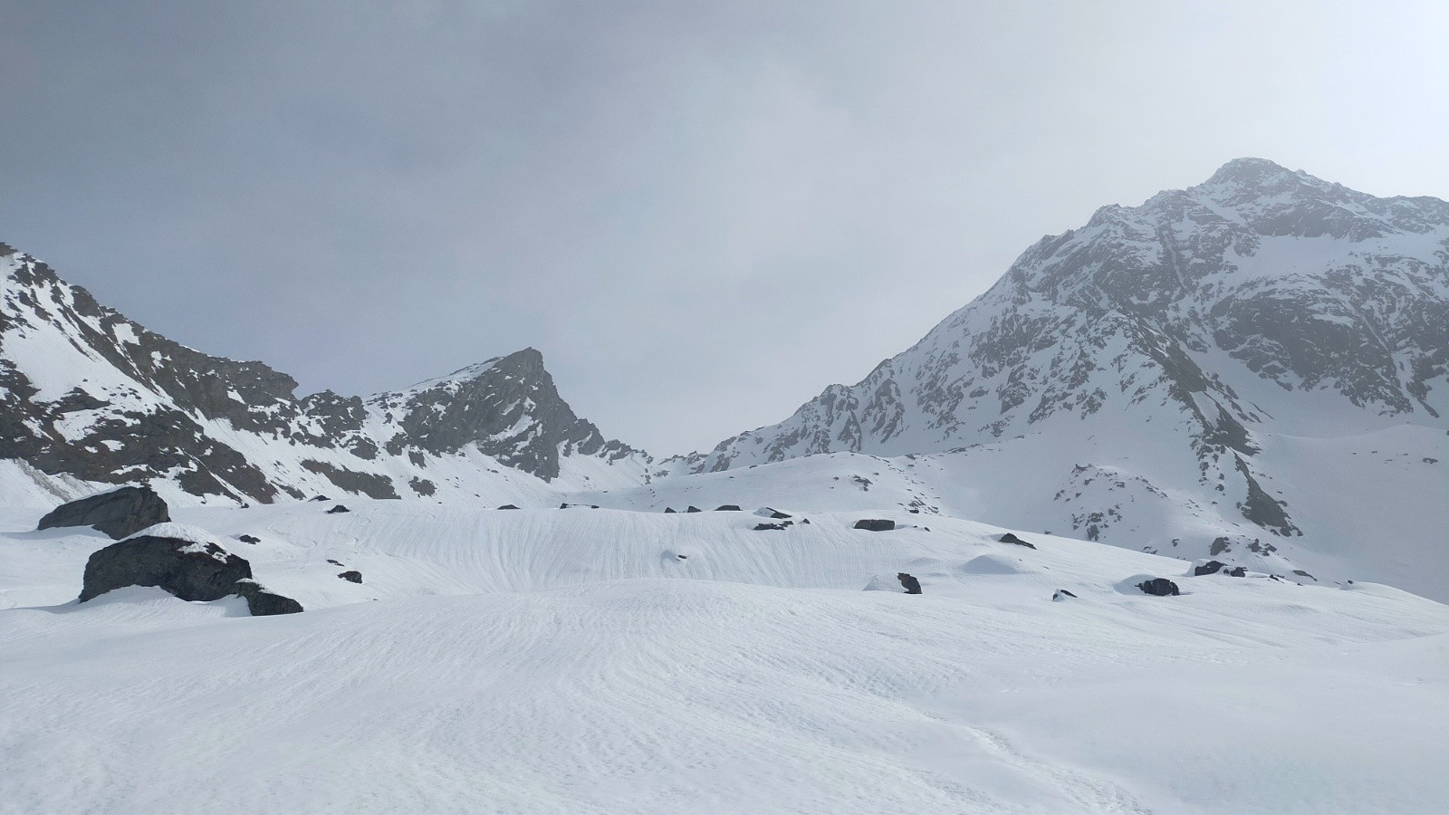 col plein centre&nbsp;